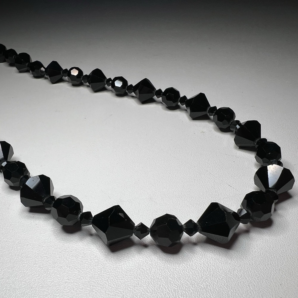 Vtg‎ Black Faceted Glass Bead Art Deco Style Geometric Costume Necklace